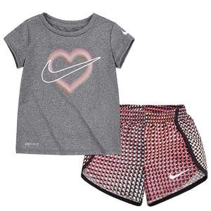 NWT Nike Dri-fit 3T Girls top & shorts
